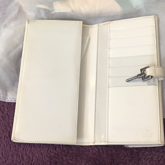 Authentic Vintage Jackie O Gucci White Long Wallet - Picture 4 of 14